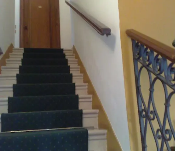 酒店 罗坎大斯特拉多尔洛酒店 2*